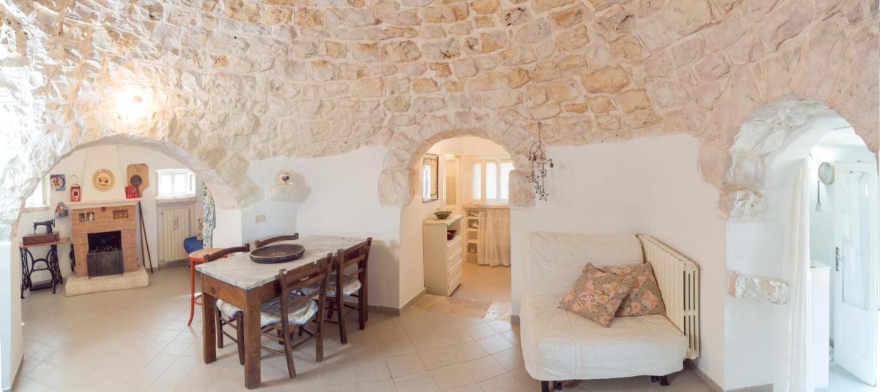 Trulli Girasoli E Viole Cocolicchio Екстер'єр фото